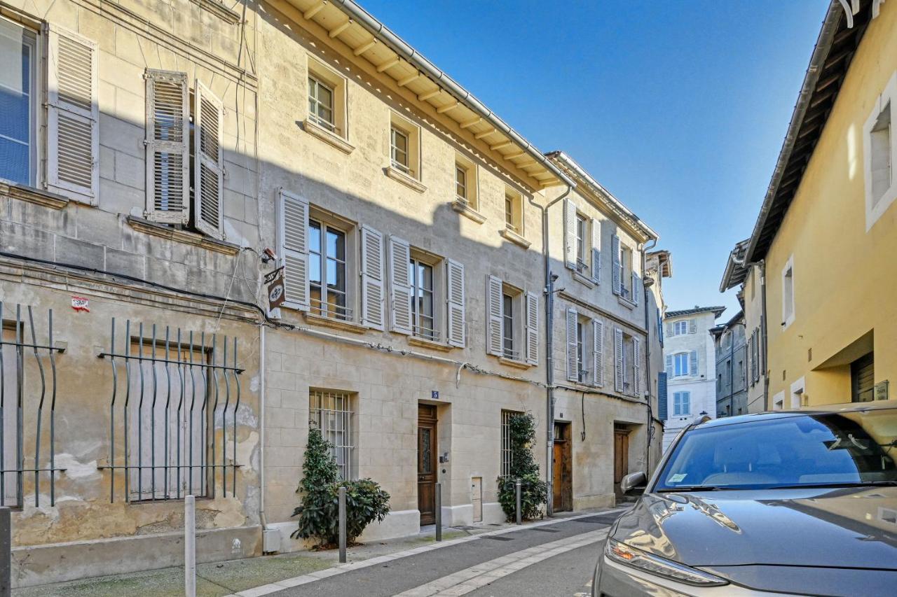 Au Coeur Des Papes, Dans Batisse De Charme Studios & Appartements En Coeur De Ville Avignon Exterior foto